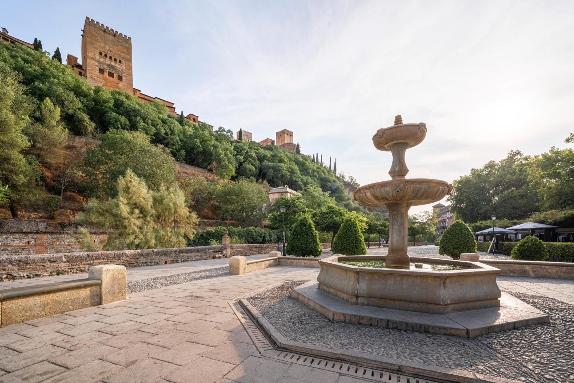 El Rincon Nazari - Vistas A La Alhambra Y Terraza Apartment Granada Bagian luar foto